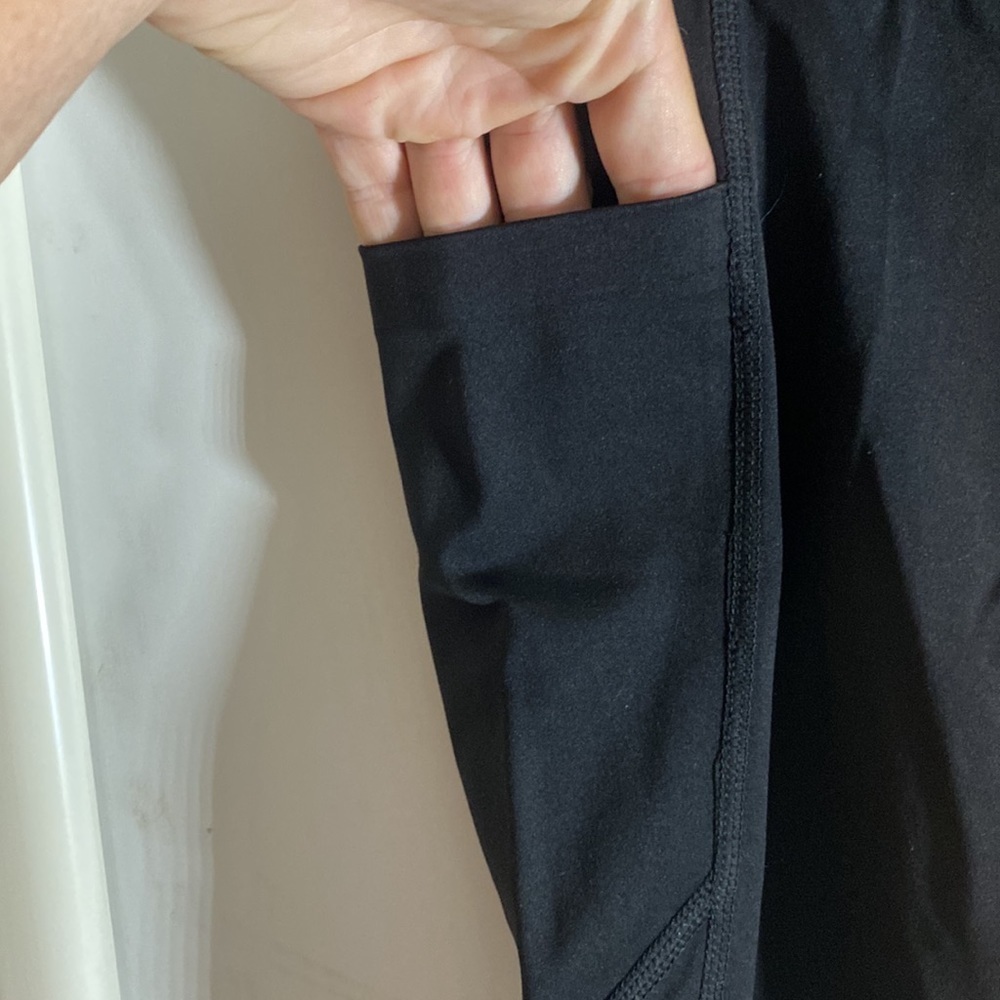 Nwt Members mark legging - Picture 2 of 7